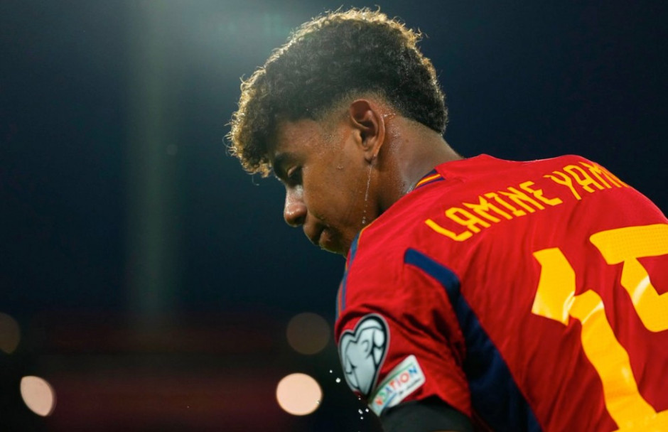 入樽扣篮把全场点燃