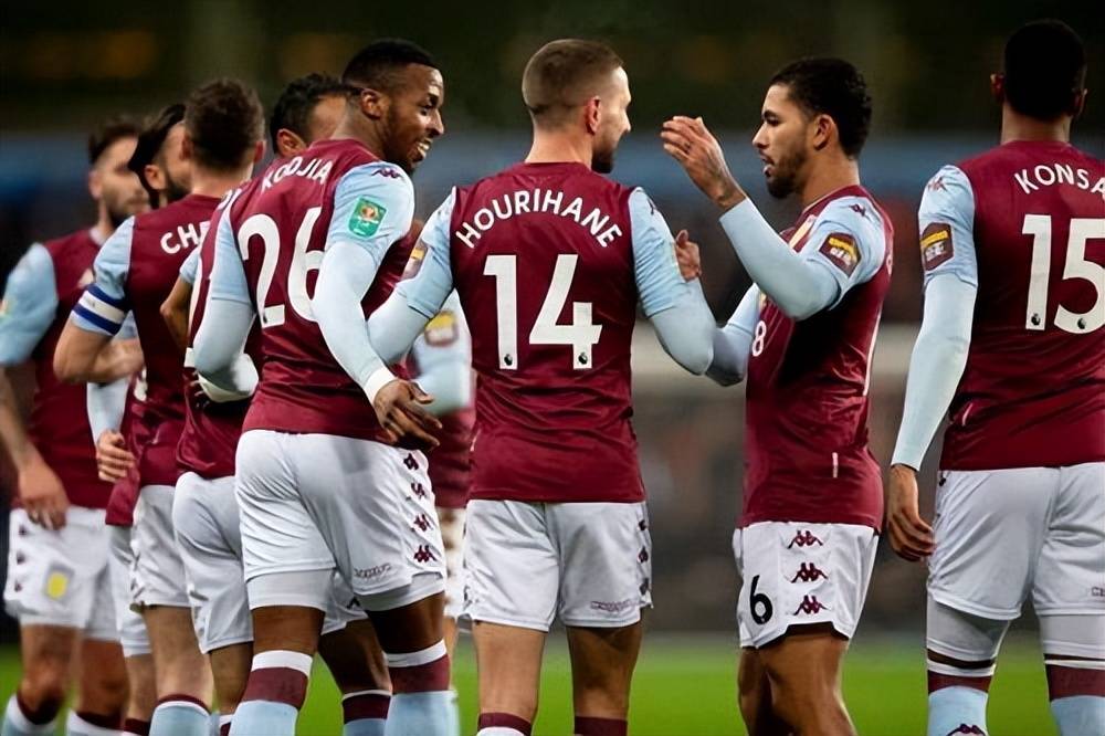 新掌门刚接手成都蓉城俱乐部，就有望收到三份惊喜大礼，引发热议