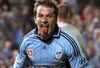 真蓝白，雷克瑟姆发布致敬巴塔哥尼亚威尔士移民的二客球衣