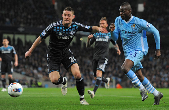 哈兰德调整状态，福登表现亮眼，曼城需减少依赖，提升团队协作，福登自信回归，瓜迪奥拉信任队友。