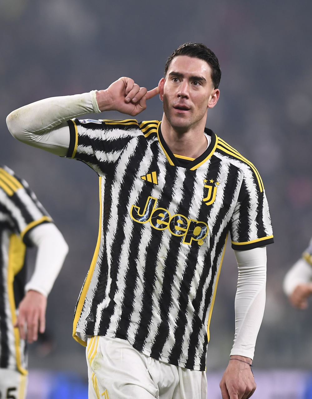 大谷翔平在 2023 年 6 月达成个人美职生涯第 100 场胜投／100 本垒打（作为打者／投手）里程碑